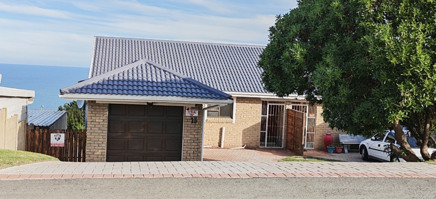3 Bedroom Property for Sale in Dana Bay Western Cape